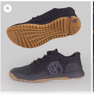 Women’s Born Primitive Savage 1